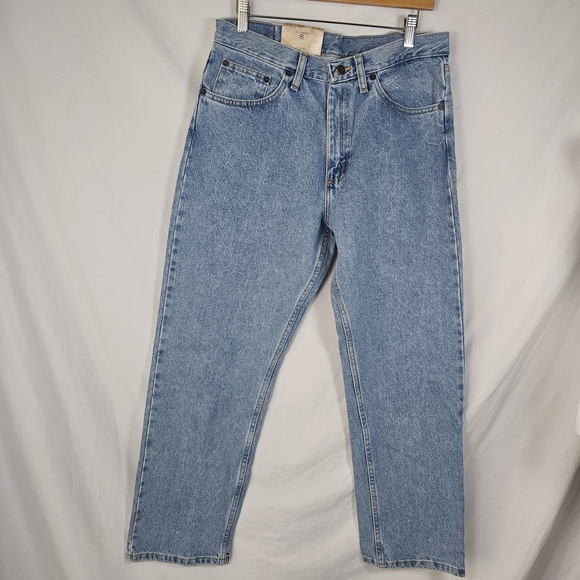 Magellan Outdoors Other - NWT MAGELLAN OUTDOORS Men's Jeans Relaxed FIT size 33×30